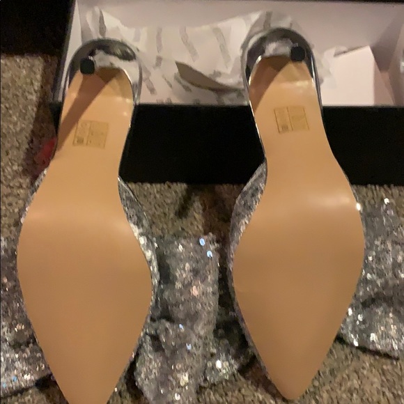 Heels - Picture 3 of 5